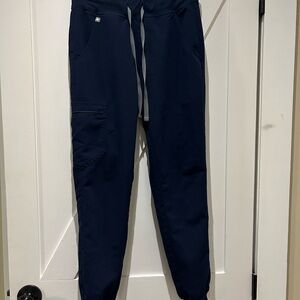 FIGS XS Zamora Joggers- Navy Blue